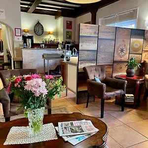 Hotel Logis Des Causses, Millau